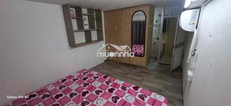 Phan xích long giá rẻ 2tr5 full nội thất tolet riêng an ninh tốt