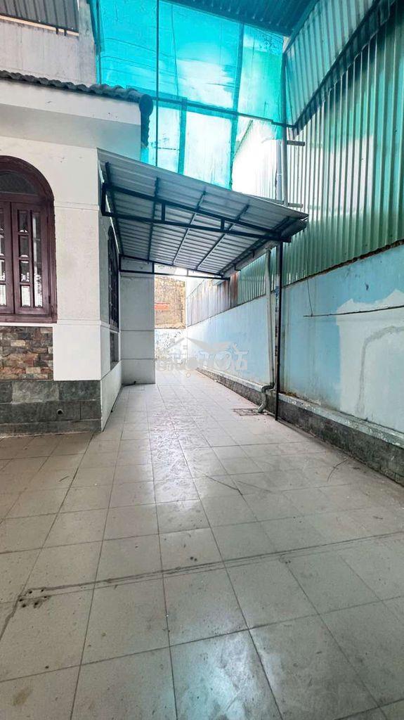 Biệt thự 450m² hẻm xe cont ngay ngả tư ga - 3