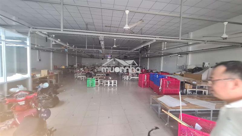Xưởng 13x31m vuông vức cont đi đêm đậu cửa giá tốt