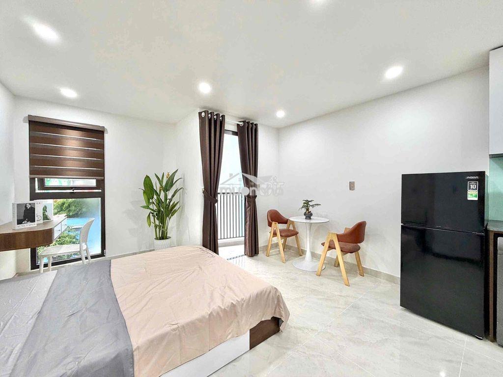 Mới 100% căn hộ 33m2 full nội thất, ban công thoáng ngay chợ bà chiểu - 3