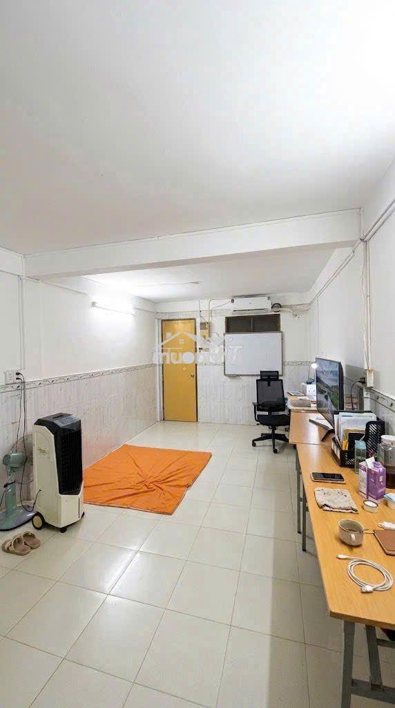 Chung cư nguyễn thiện thuật, quận 3, dt 3.5 x 12.3m, giá 2.4 tỷ