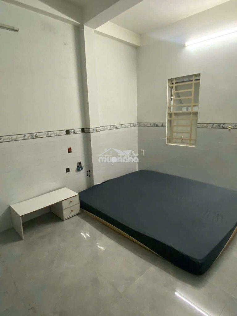 Cho thuê phòng giờ giấc tự do.đường nguyễn công hoan, p 7.q.phú nhuận  - 2
