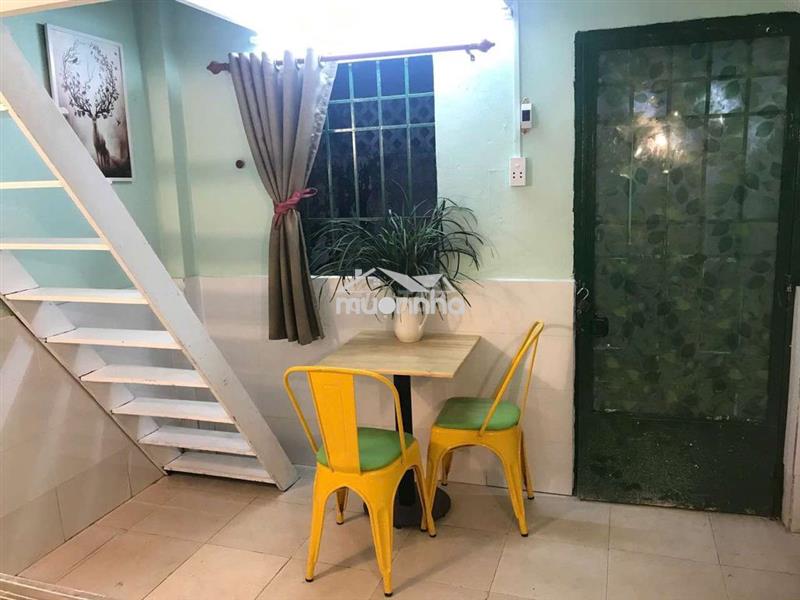 Cho thuê trọ 18m2 + gác, full nội thất, hẻm đường nguyễn cửu vân, p.17