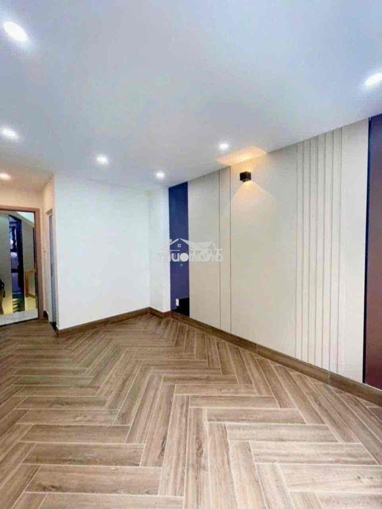 Chính chủ bán nhà đường số quận 4 5 tầng hoàn công đủ 4 tỷ nhỉnh - 3