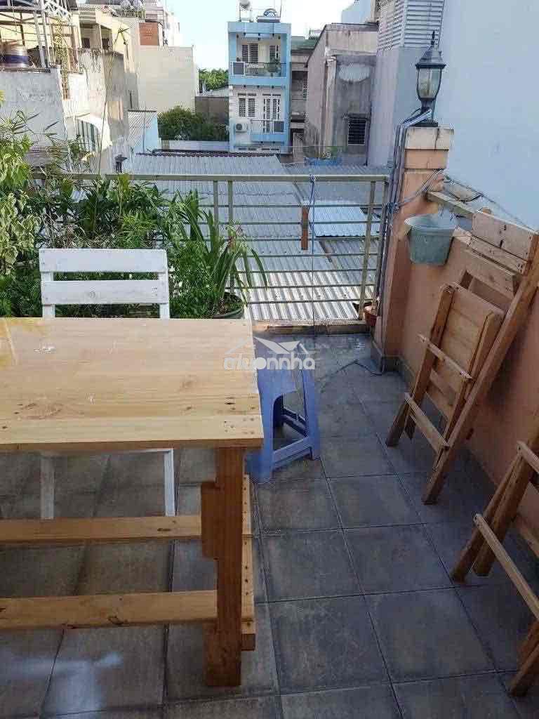 Giá: 8 triệu cho thuê nhà hẻm lê thị bạch cát, phường 11, quận 11 3m