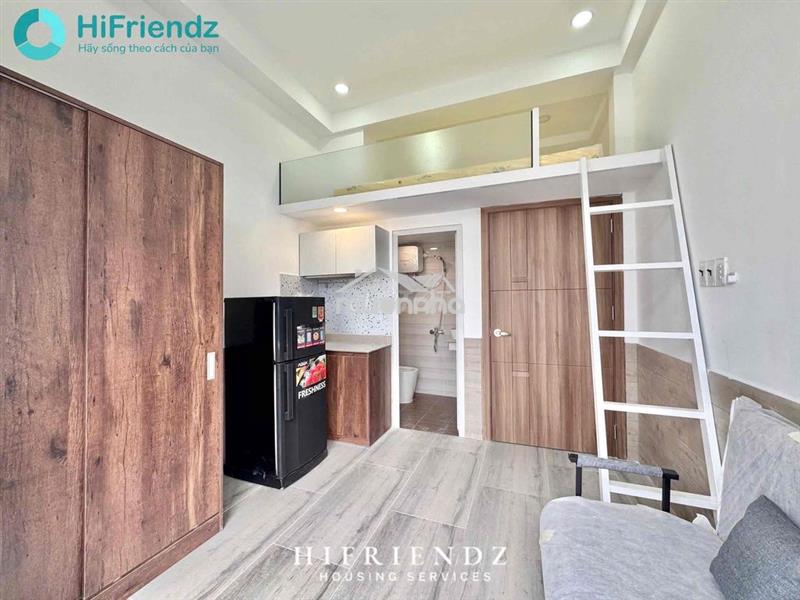 Duplex full nội thất thang máy hầm xe rộng gần ueh,sgu,khtn,sư phạm q5