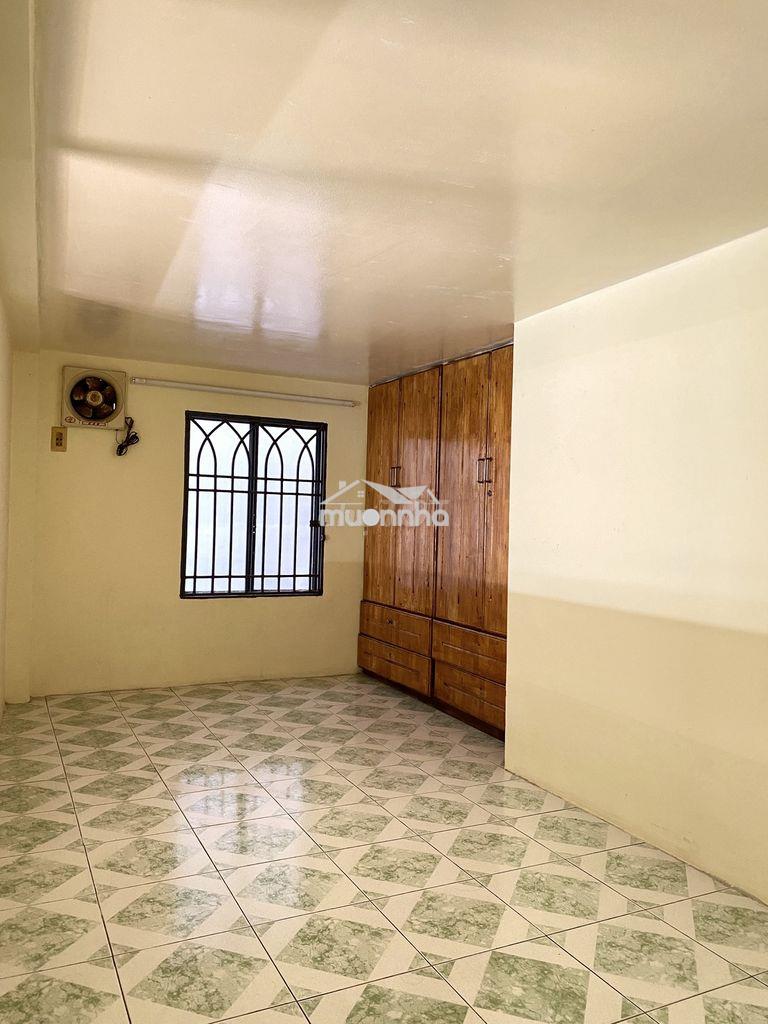 Phòng có máy lạnh gần đh sài gòn, sư phạm ( ko nhận xe máy ) - 3