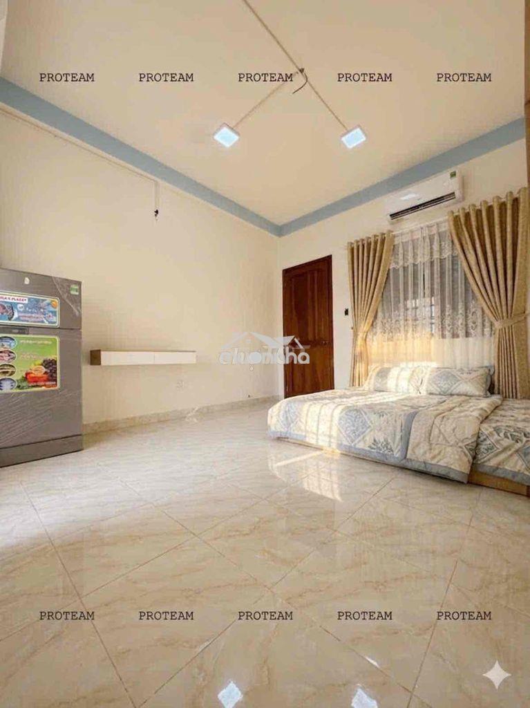 Đi bộ qua học viện cán bộ - 2