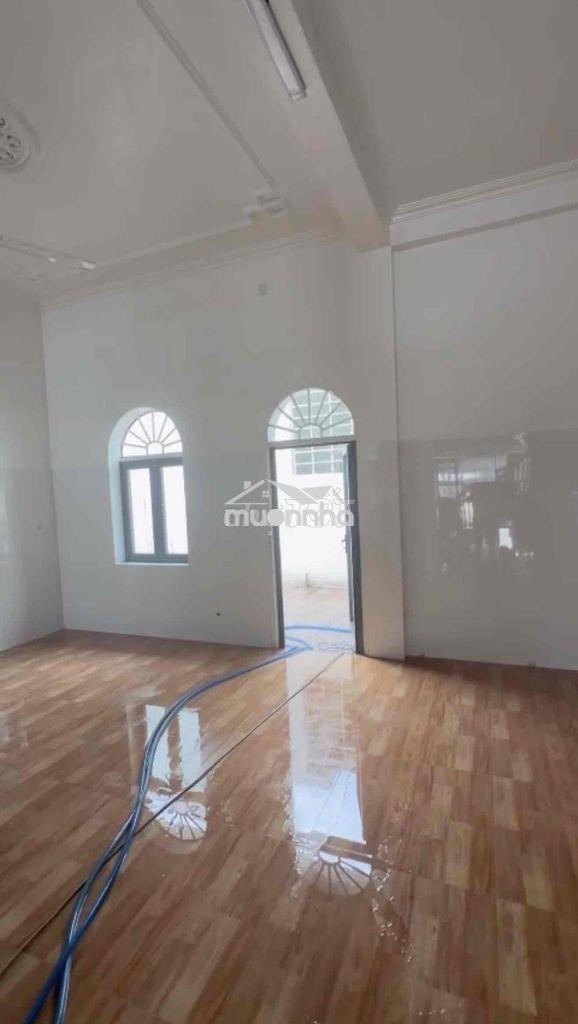 Cho thuê mb - nhà 1t2l - mt đường chính (240m2) p.tân phong - giá:30tr - 4
