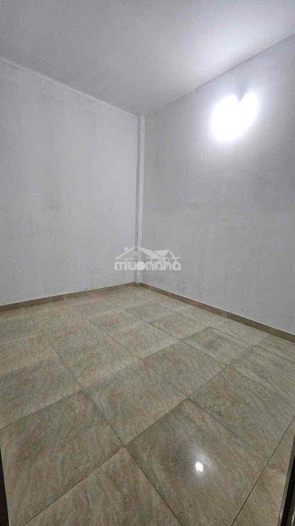 Cho thuê nhà - mặt tiền đường liên ấp 1-2: 7tr/ tháng. dt: 4m x 23m - 3