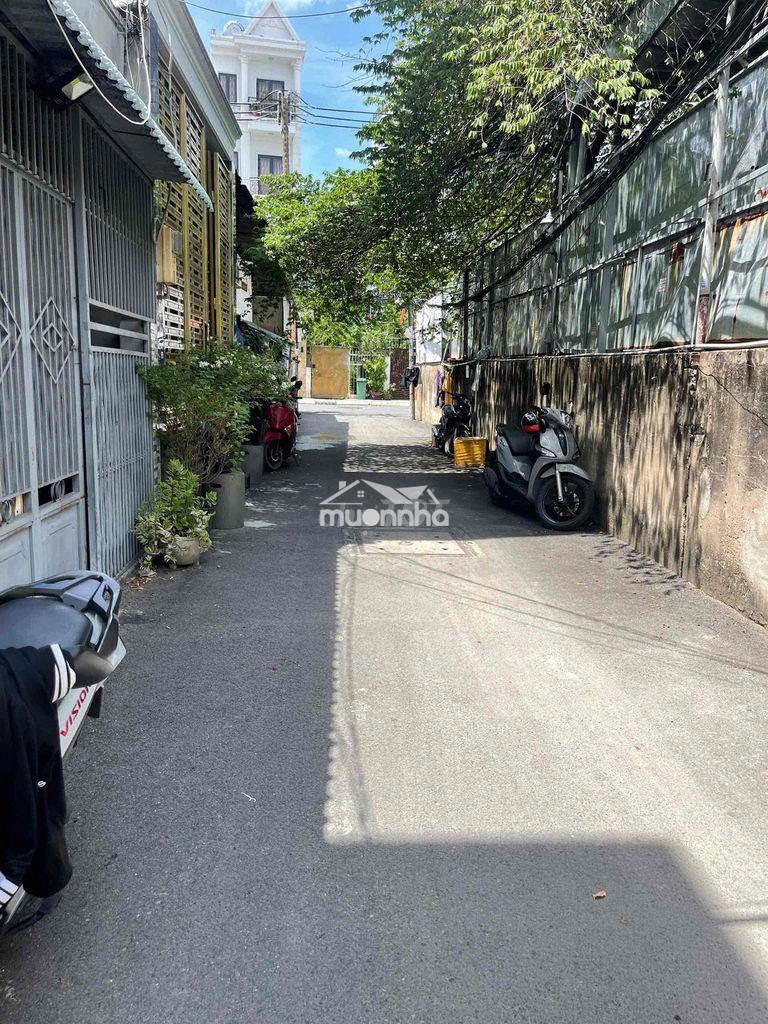 Nhà p6 dương quảng hàm sát bình thạnh hẻm xe hơi cụt