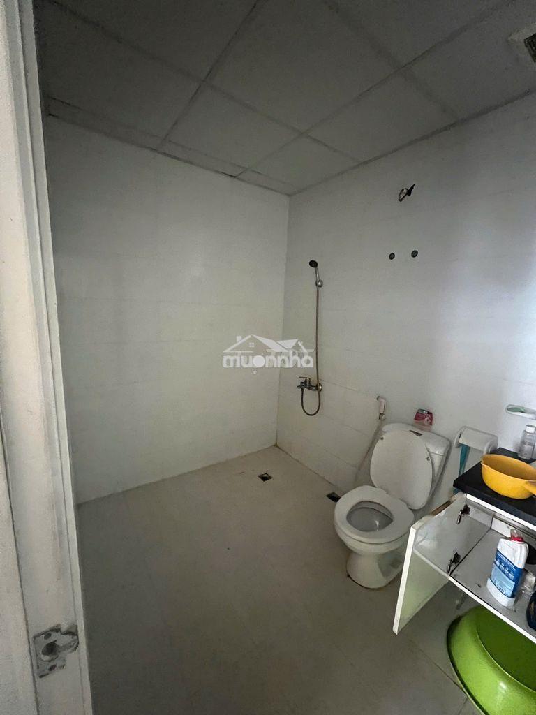 Cho thuê nhà trống topaz elite 2pn 2wc 79m2 - giá thuê 11 triệu - Ảnh 2