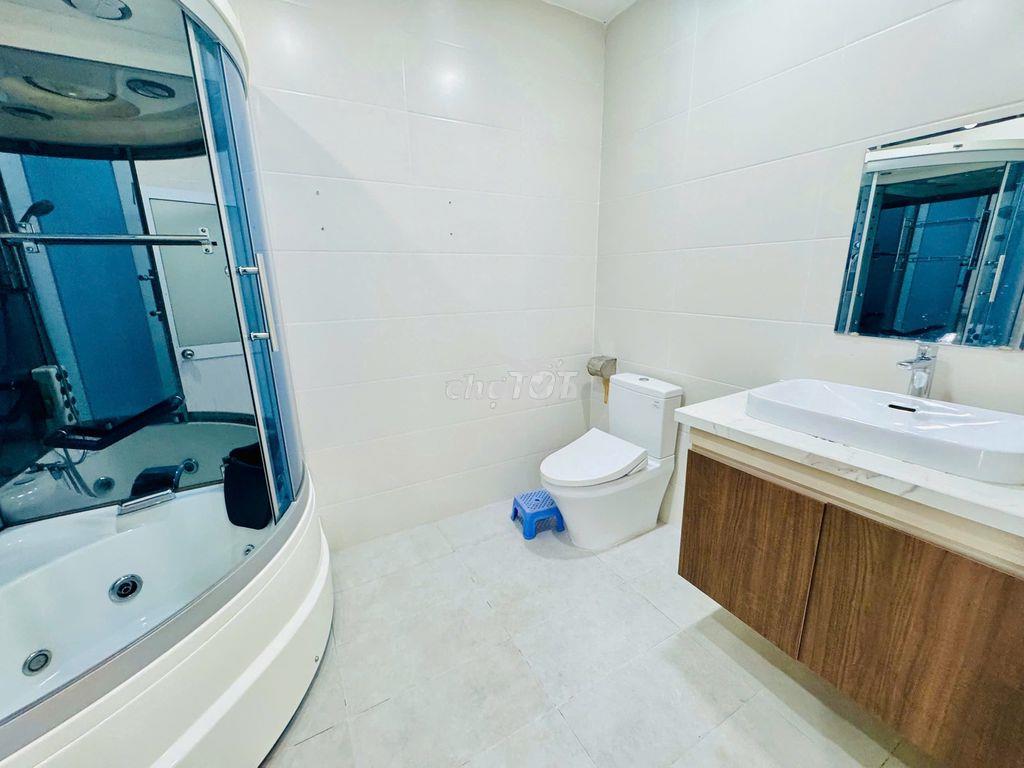 Nhà view công viên park riverside -5x20m nt gần full - 4pn 4wc -3 tầng - 2