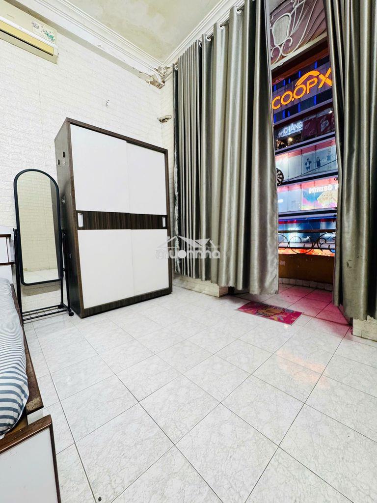 Phòng cho thuê mặt tiền đường sư vạn hạnh - 3