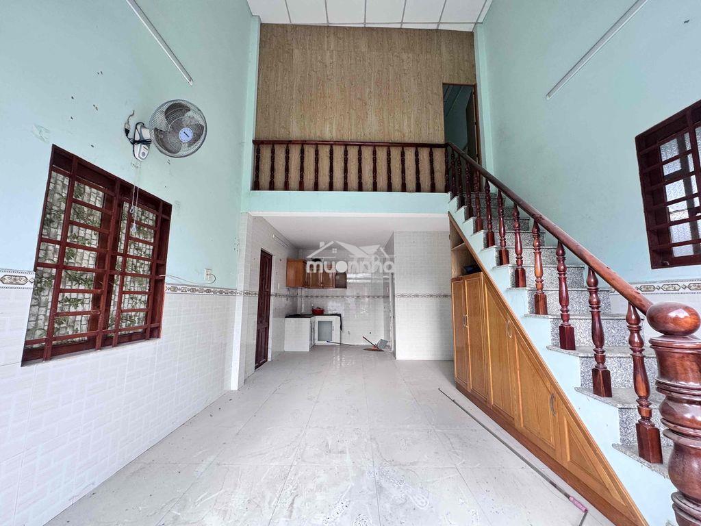 Cho thuê nhà mặt tiền buôn bán và ở - 2