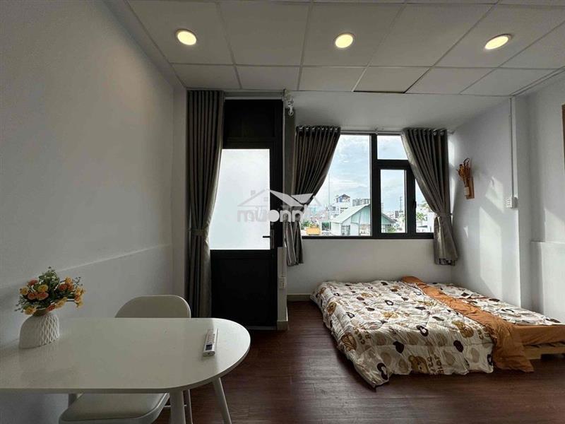 Cho thuê studio ban công gần đh sài gòn, ueh| full nội thất ở liền