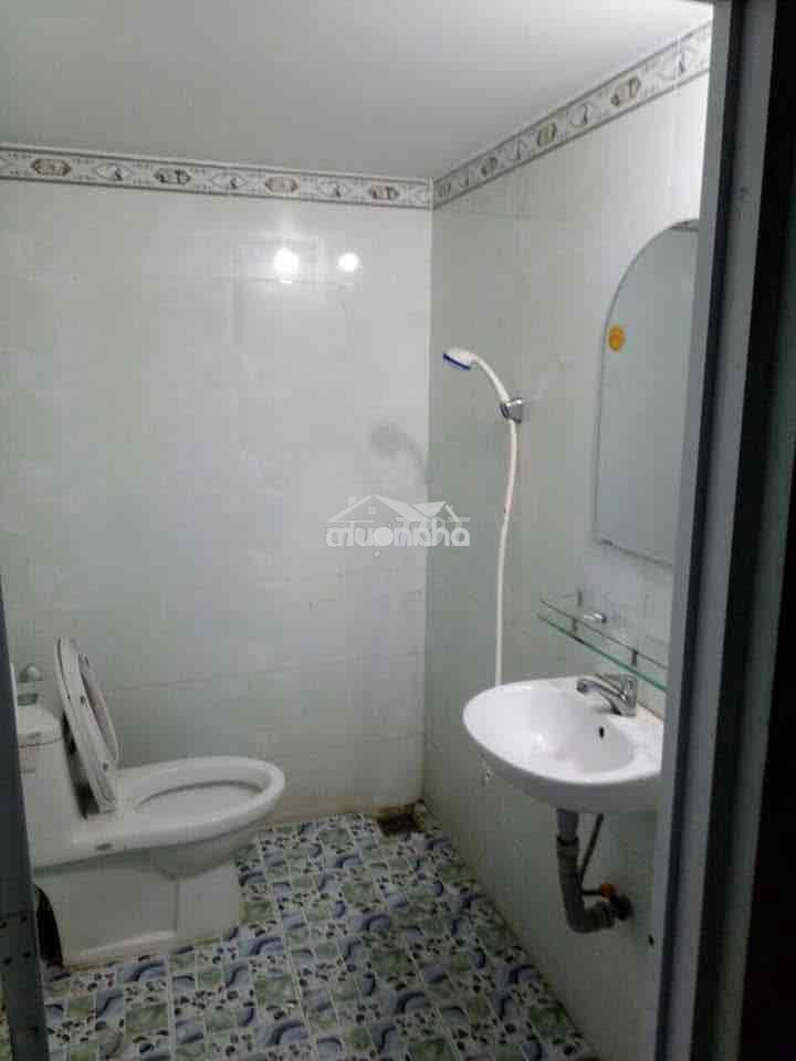 Phòng lớn nhà nhỏ sân rộng 50 m2 2 mặt tiền - 4