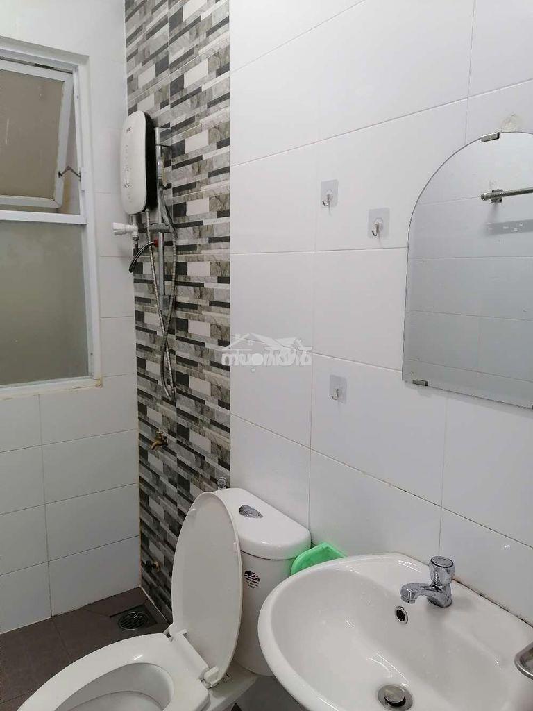 Phòng trọ q4 giá rẻ - 2