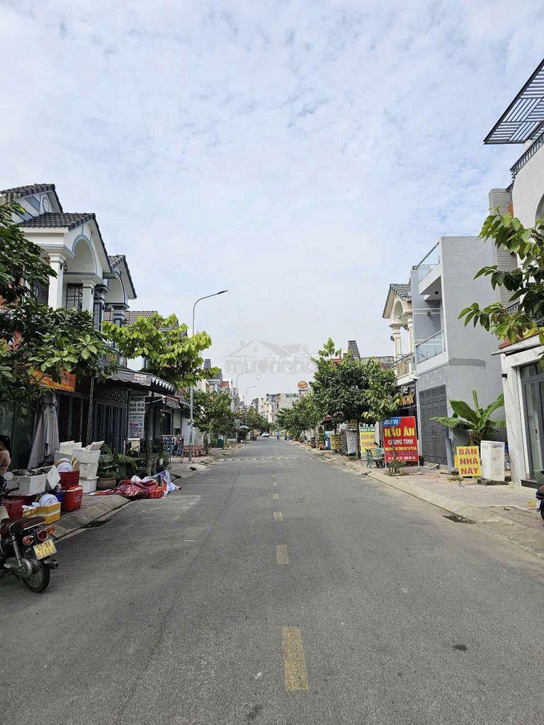 Cho thuê nhà mt trục chính kdc kinh doanh ok 12tri/thang - 2