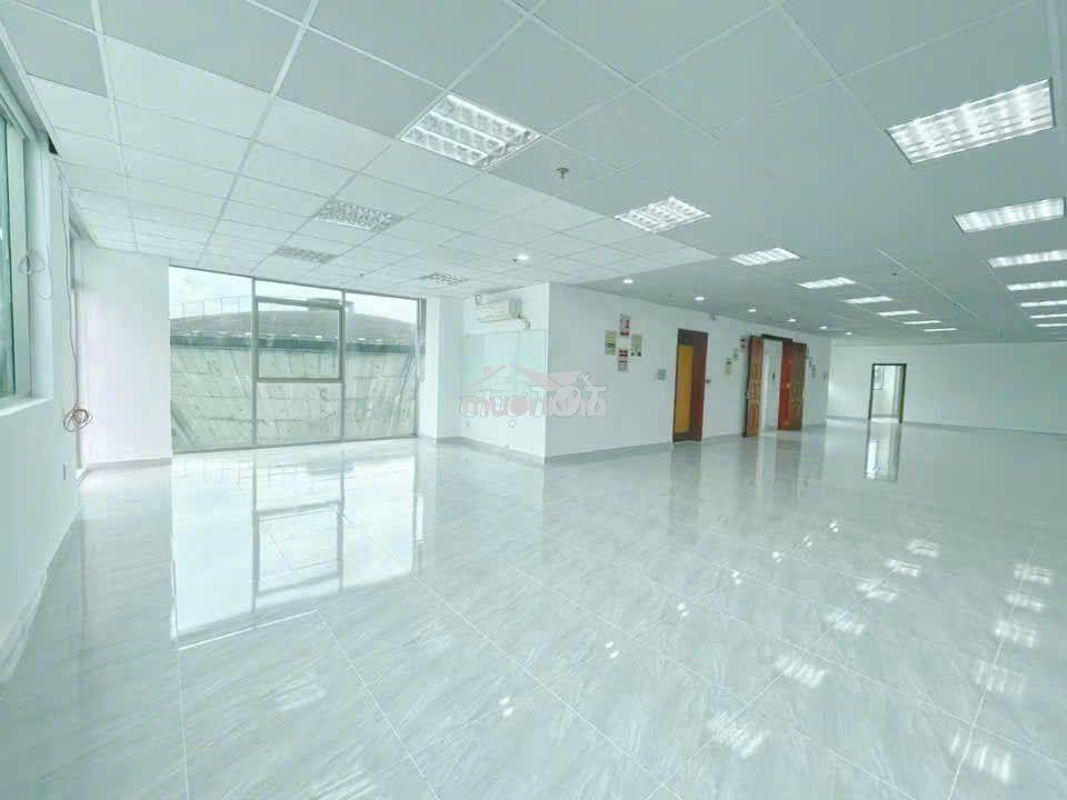 Cho thuê căn góc 2 mặt tiền nguyễn thông dt 12m x 24m quận 3 - 3