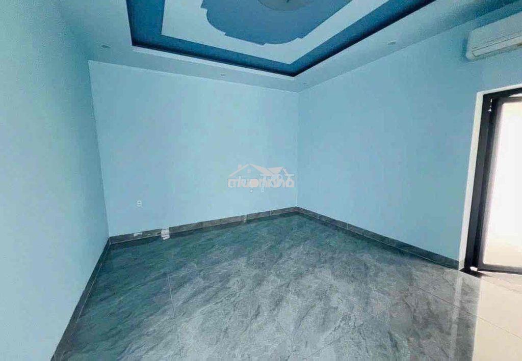 Cho thuê nhà đẹp 7 phòng ngủ  góc 2 mặt tiền kdc bửu long 3 - 2