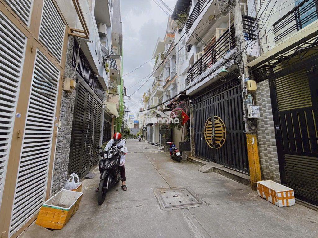Cho thuê nhà đường tân sơn nhì : 4 x 15 m đúc 3 tấm : 4 pn , 3 wc đẹp - 2