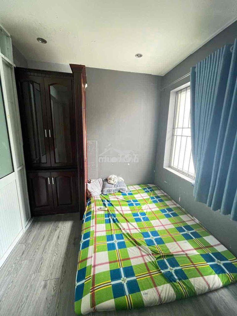 Cho thuê phòng ngay trung tâm quận 1 , ngay chợ nhỏ nguyênc cảnh chân - 2