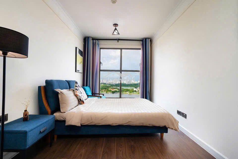 Saigon royal  căn hộ 2pn *** view sông đẹp nhất dự án, giá chỉ 2x - 4