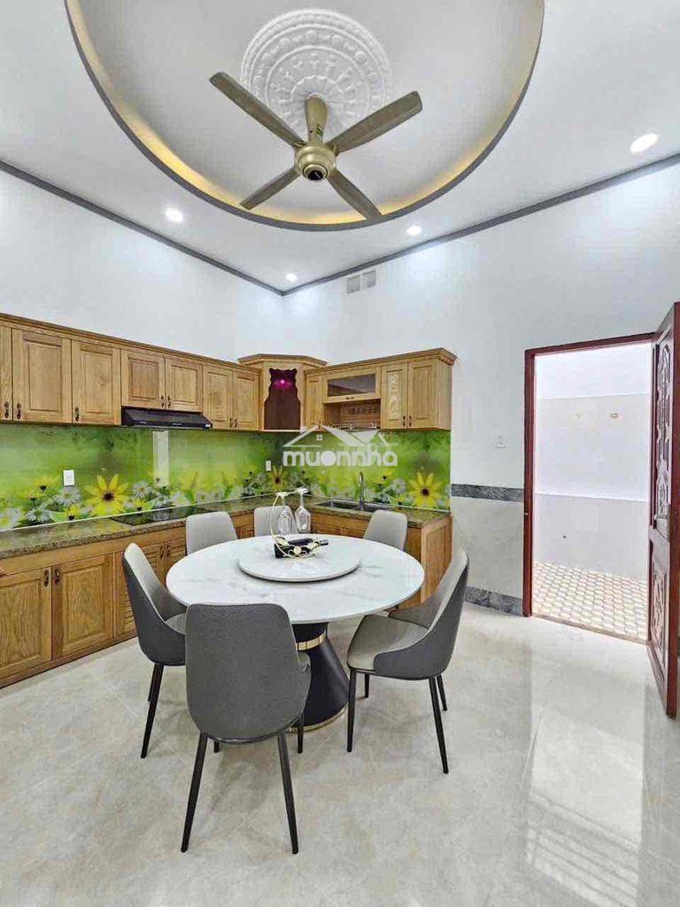 Nhà 2 lầu 1 trệt bình chuẩn,thuận an,có nội thất cơ bản,đường 7m - 3