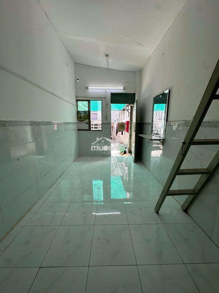 Cách trường đại học văn hiến 500 m, giờ tự do ,gần nhà xe chín nghĩa