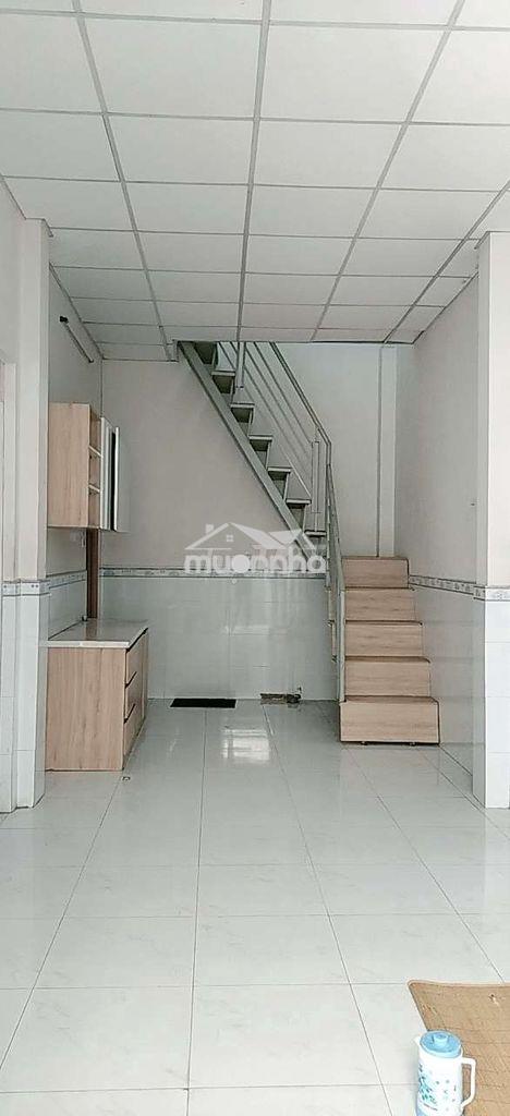 Nhà gần chợ bình thành.trường kim đồng 