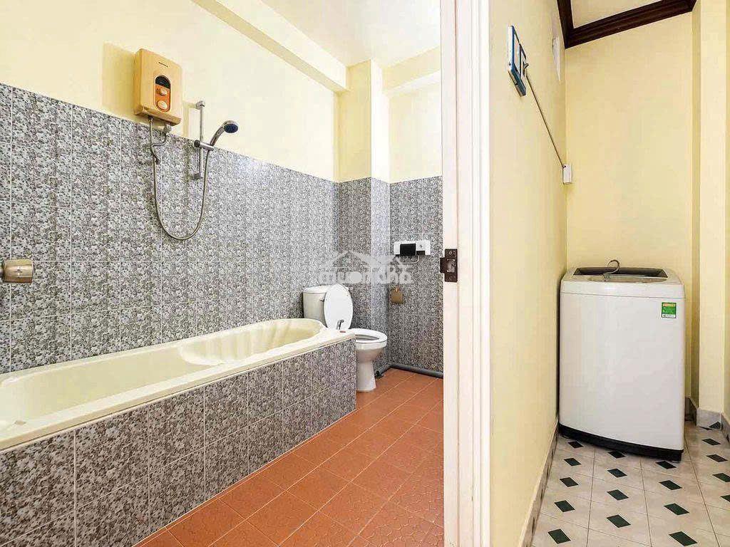 Cho thuê chdv full nội thất, hẻm xe máy, 205/ cmt8, p.5, quận 3. - 4