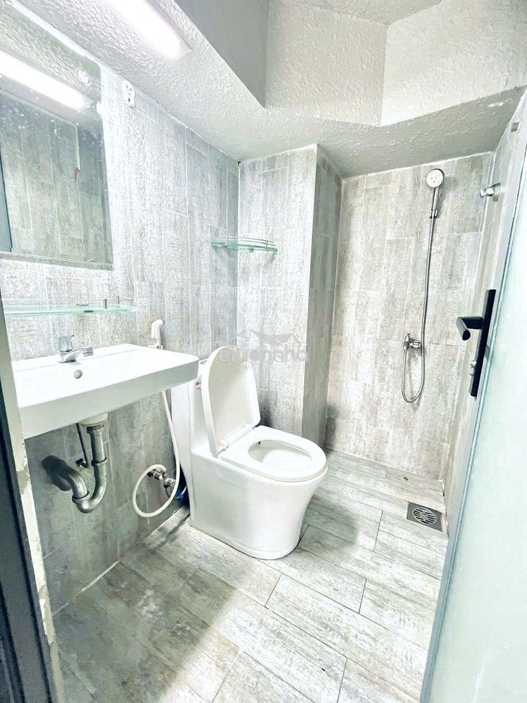 Studio ban công đầy đủ nội thất gần lotte q7 - 4