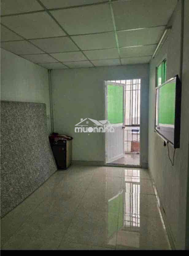 Cho thuê nhà 1 trệt 2 lầu, đường điện biên phủ quận 10 - 4