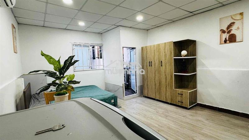 Phòng 30m2, full nội thất, có kệ bếp giờ giấc tự do 329 tân hương