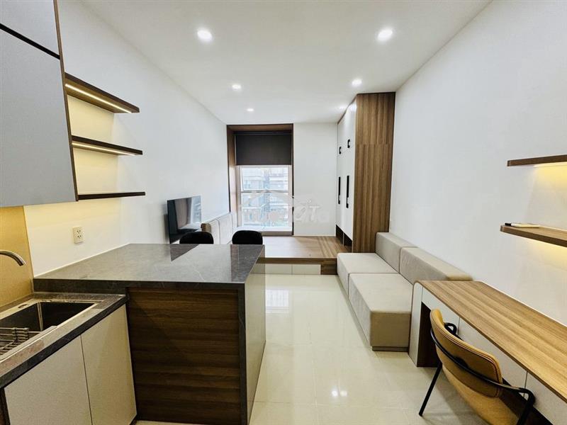 Sunrise city view cần cho thuê 11tr full nt  lh quỳnh quỳnh 