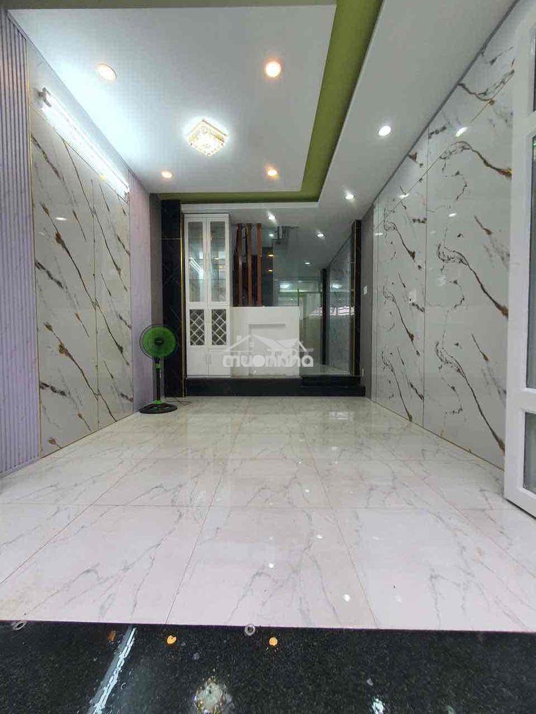Nhà lầu 3 tầng hẻm 4m diện tích lớn p4 q8 - 2