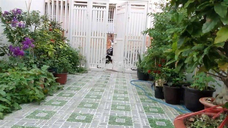 Cho thuê nhà như biệt thự sân vườn yên tĩnh 4 x 25 m nguyễn hữu tiến