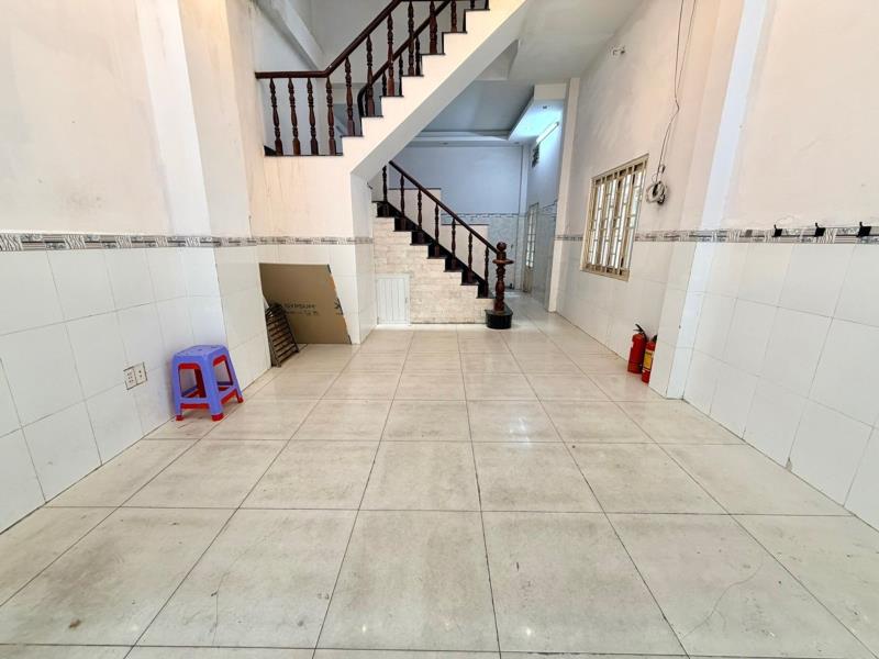 View landmark - 3 tầng - gần mặt tiền - võ duy ninh – bình thạnh - dt: 4.2*10m - 6 tỷ 5 - 2