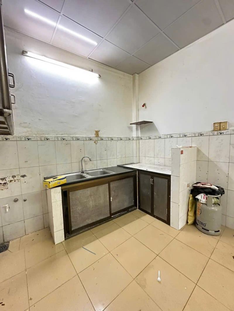 Hẻm xe tải - thoại ngọc hầu - phú thạnh tân phú - dt: 4*12m - 3 tầng - 5 tỷ 7 - 4