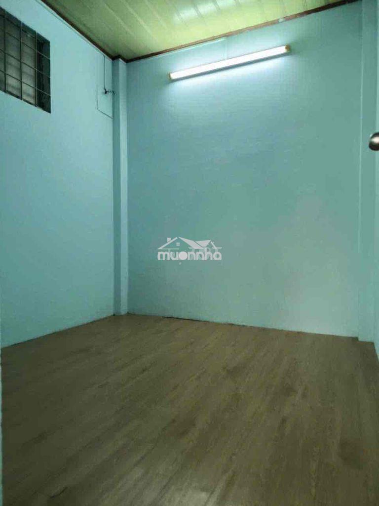 Nhà nguyên căn đường trường sa p17 quận bt cho thuê - Ảnh 4