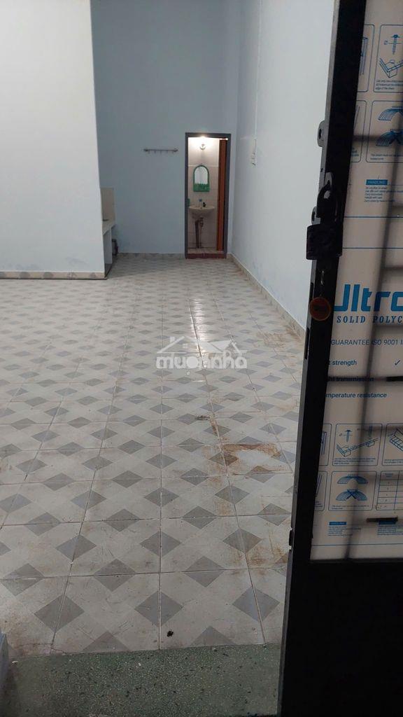 Cho thuê nhà nguyên căn – tầng trệt – riêng tư đường đỗ thừa luông - Ảnh 2
