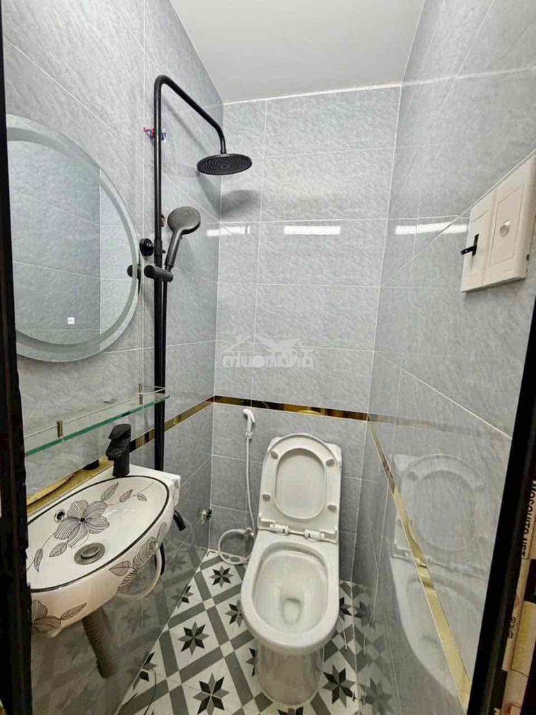[Quận 4]_xe hơi đến nơi - 4 tầng - nở hậu phong thuỷ - 3pn - Ảnh 2