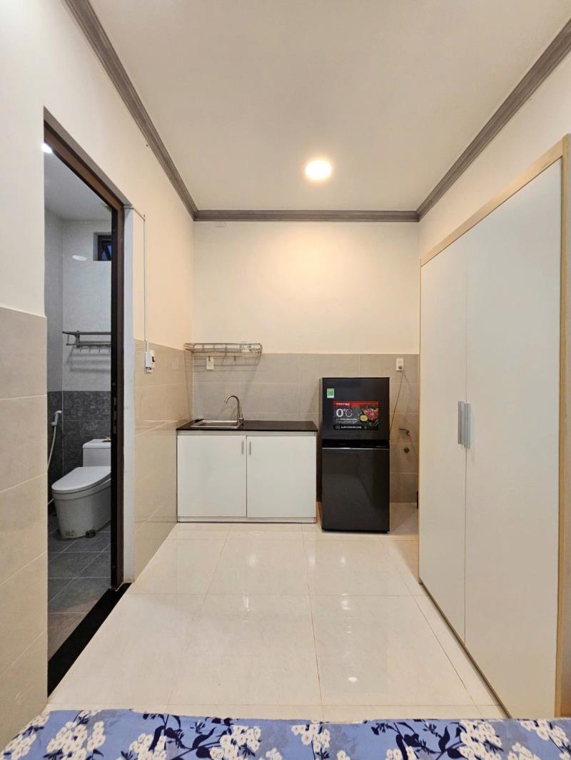 Full nội thất, hành lang rộng thoáng, bảo vệ 24/7; gần hutech, thương mại, giao thông vận tải, uef,..sát q1, thủ đức,.. - Ảnh 3