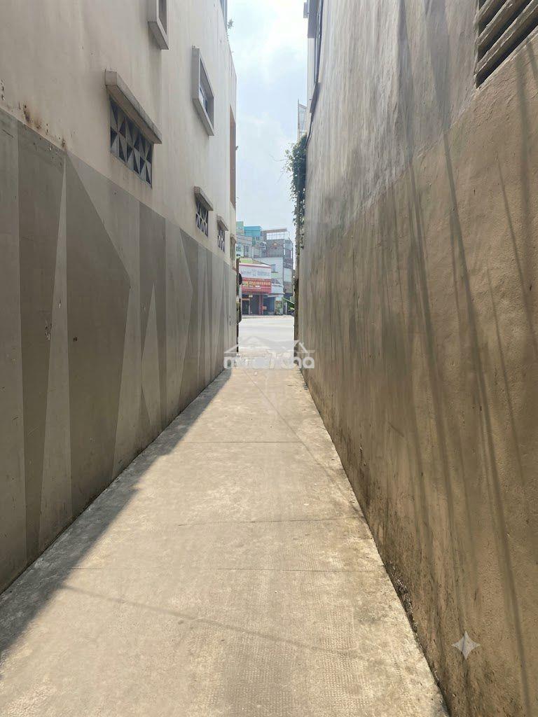 🔴 Nhà 4 lầu đúc, sổ nở hậu, đối diện cv hoàng văn thụ, 4pn, chỉ 6.8t! - Ảnh 2