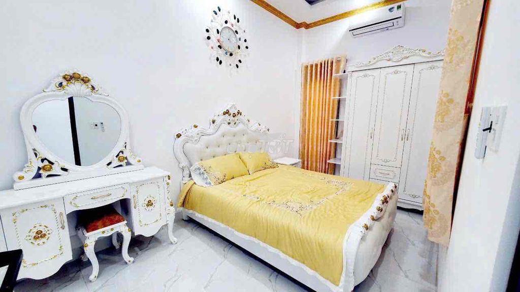Cho thuê nhà 1trệt 1lầu 4phòng ngủ full nội thất gần trường việt anh - Ảnh 4