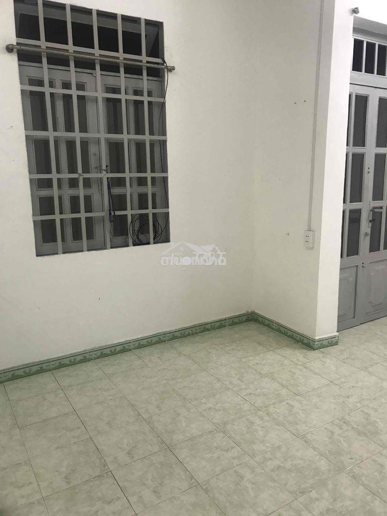 Căn nhà hẻm phía sau đường trần khắc chân phú nhuận - Ảnh 3