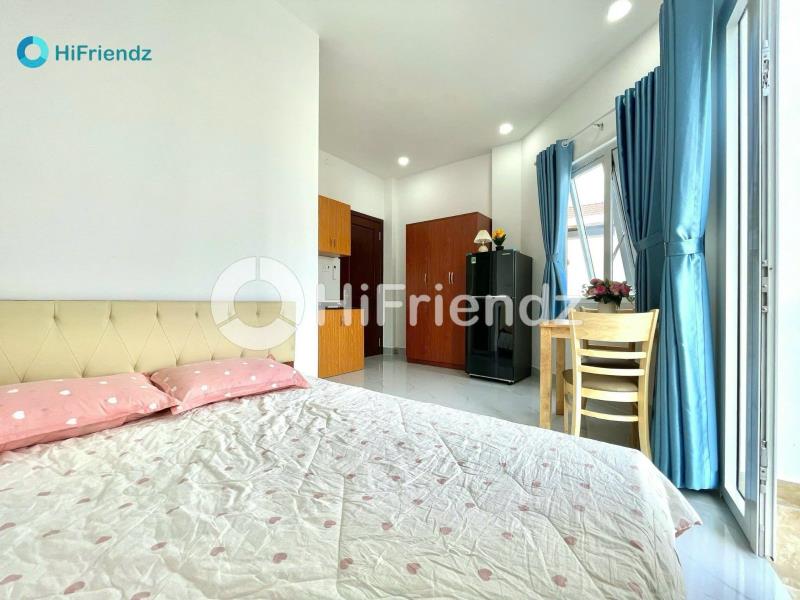 Cho thuê căn hộ studio ban công 1pn full nội thất cửa sổ lớn chỉ 6.x🐟 gần đh hutech, uef,gtvt..