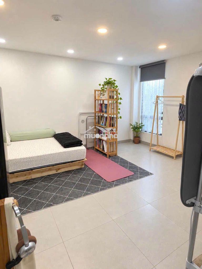 Phòng studio siêu xinh - full nt - cửa sổ trời đón nắng - q10