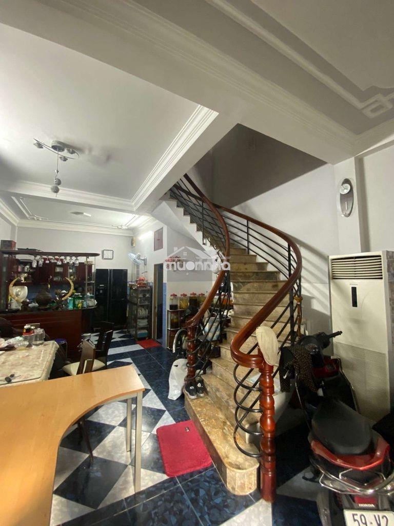 Nguyễn oanh 3 tầng , gần siêu thị lote